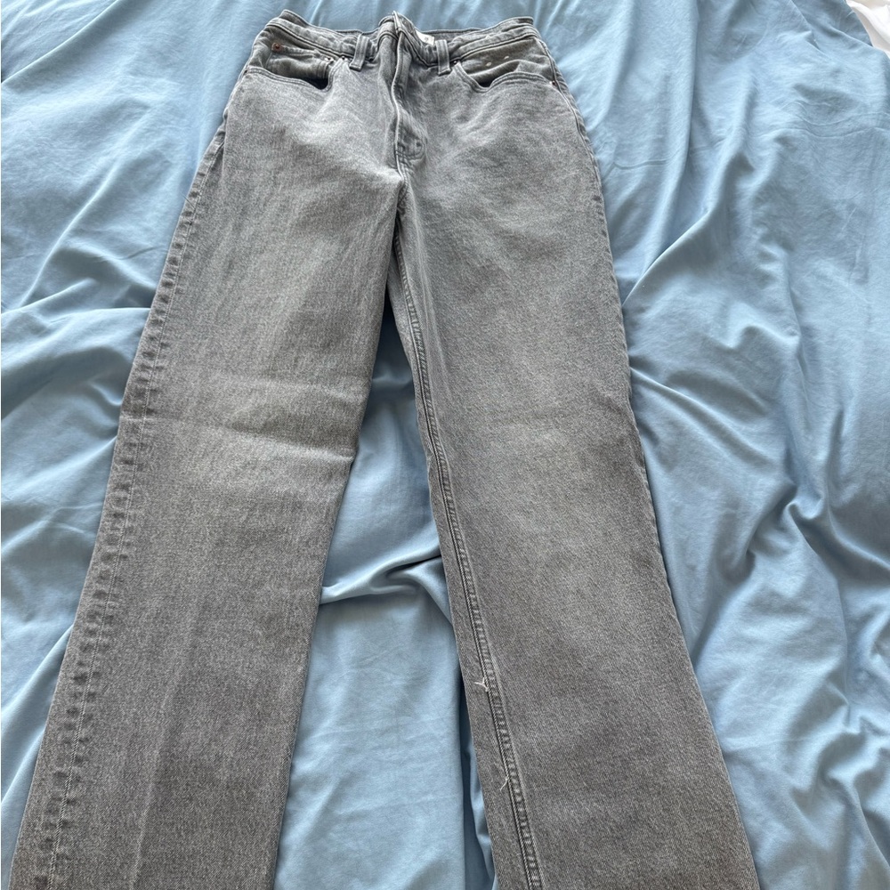 Abercrombie & Fitch Women's Gray Straight Leg Jeans